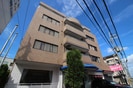 日生ビルの外観