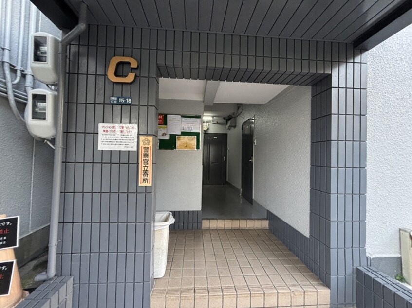 エントランス部分 ピュアスモトＣ棟