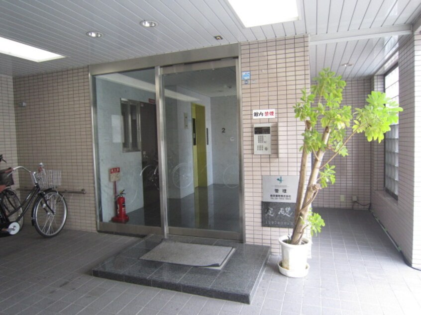 エントランス部分 ヴィラ岡山手