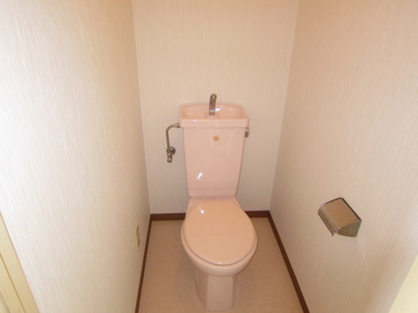 トイレ みかさビル