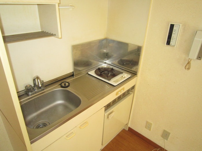 キッチン ファミール西舞子