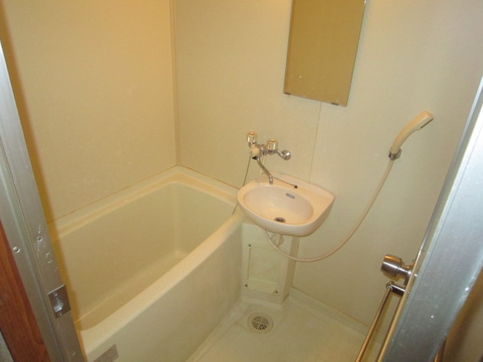 バス／シャワールーム等 ファミール西舞子