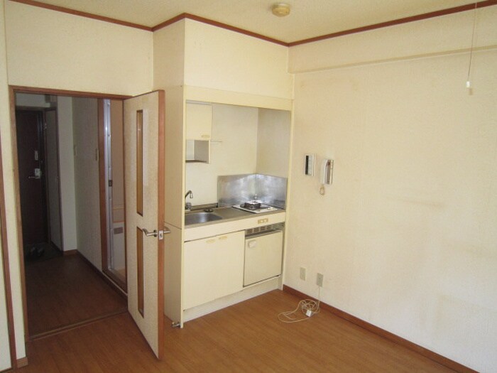 居室 ファミール西舞子