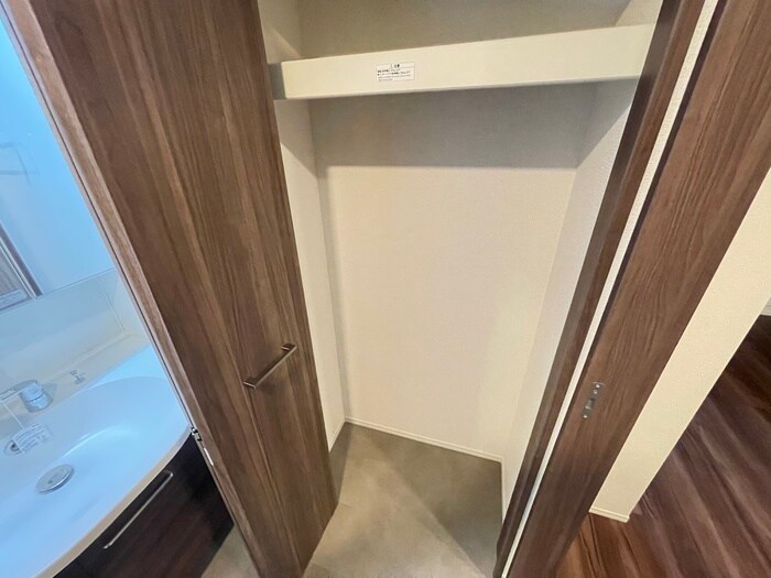 収納 ロイズパレス中百舌鳥ＷＥＳＴ