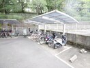 駐輪場 シャルレ桂坂