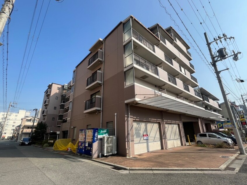 周辺環境 ボシュケ鷹取