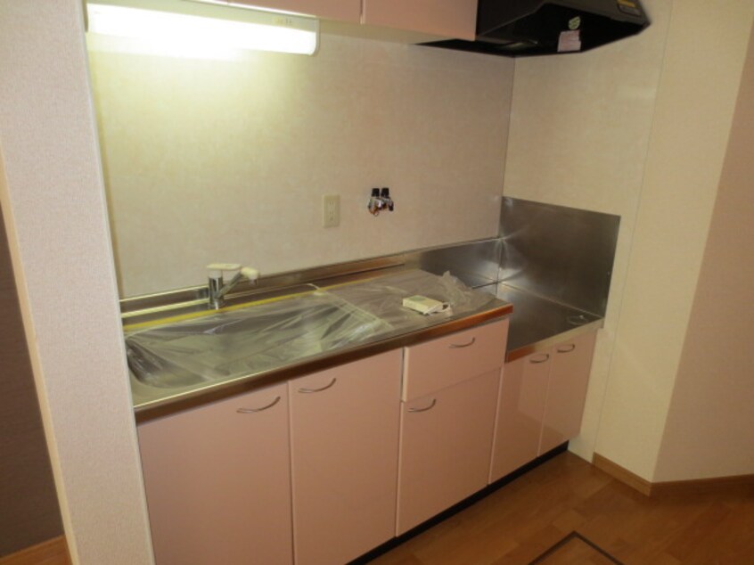 キッチン クレ－ル有瀬