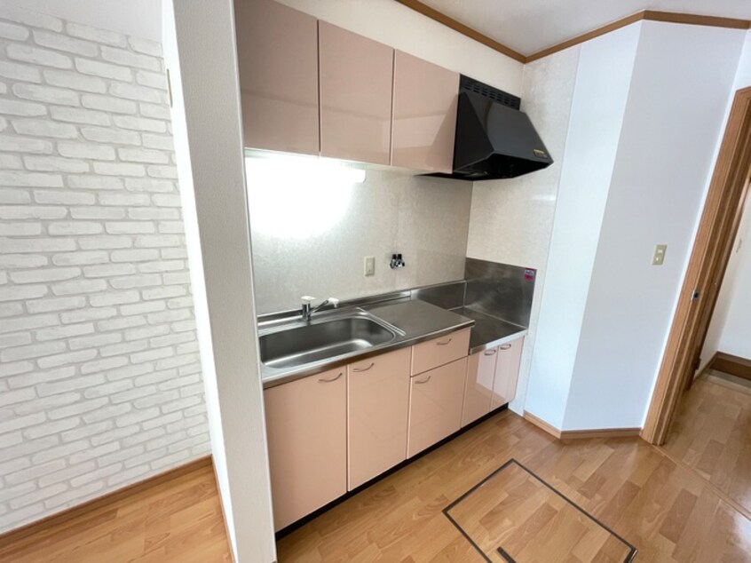 キッチン クレ－ル有瀬