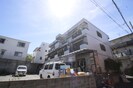 真能ハイツの外観