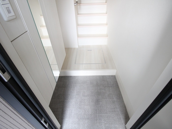 玄関 マノワール並松