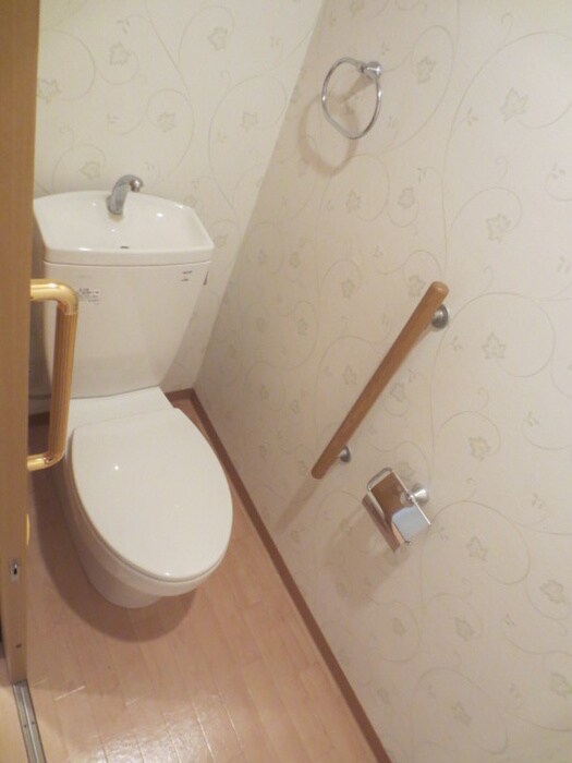 トイレ ドルチェヴィ－タ萱島