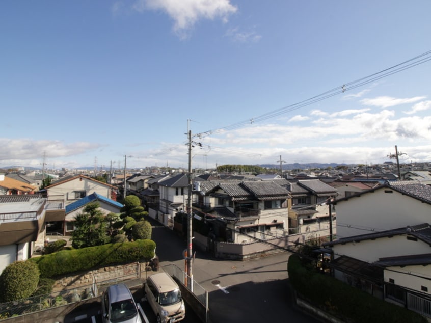 室内からの展望 三栗三熊ハイツ