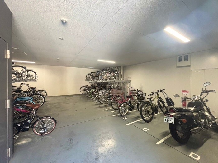 駐輪場 プレデコート天王寺ＥＡＳＴ