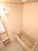 バス／シャワールーム等 ロイヤルヴィラ壱番館