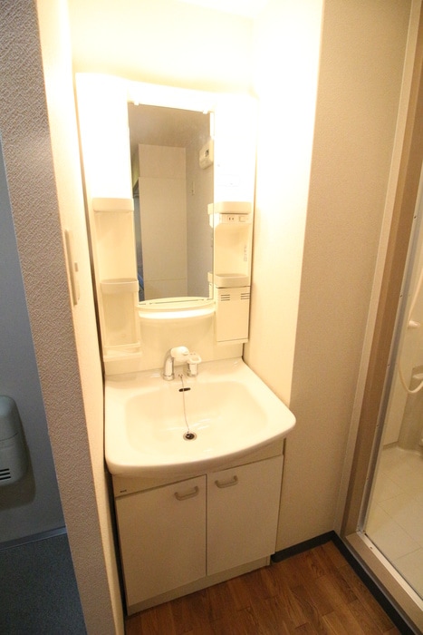 洗面 CASA VERDE高辻