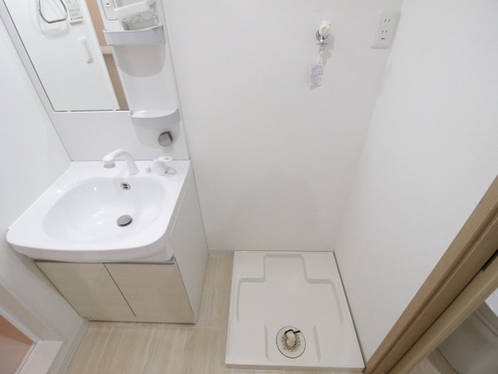 洗濯機置場 H-maison加美正覚寺Ⅶ