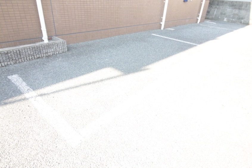 駐車場 メゾン時友