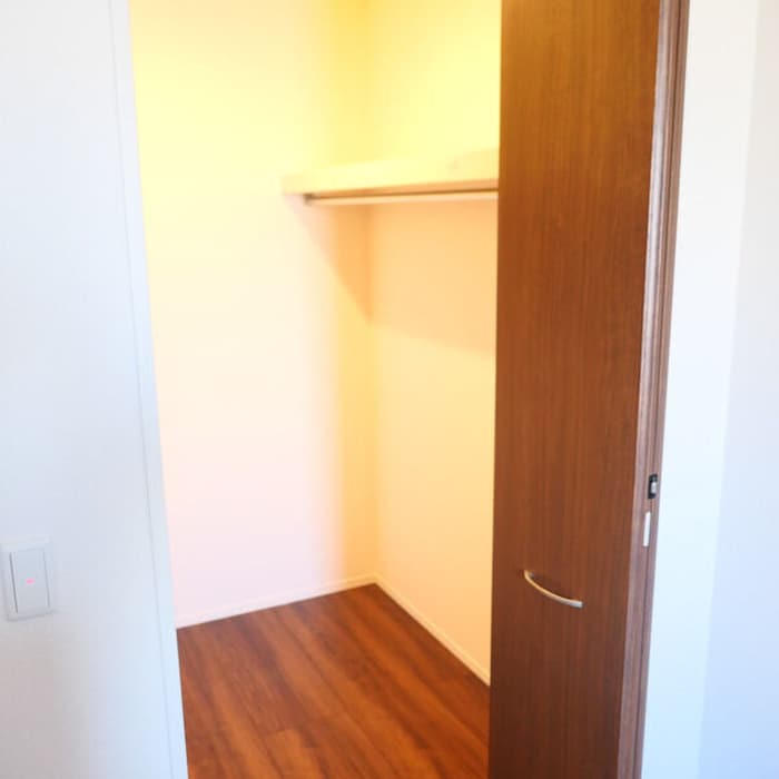 収納 ＹＫメゾン向陽