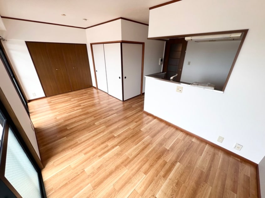 居室 オーク一番館