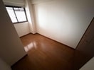 居室 オーク一番館