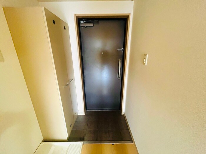 玄関 ﾀﾞｲﾄﾞｰﾒｿﾞﾝ阪神西宮駅前803号