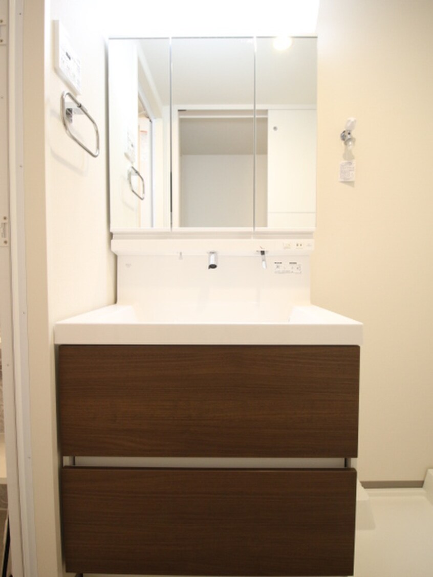 洗面 リアライズ小路駅前