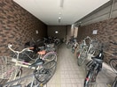 駐輪場 マンション丸旺