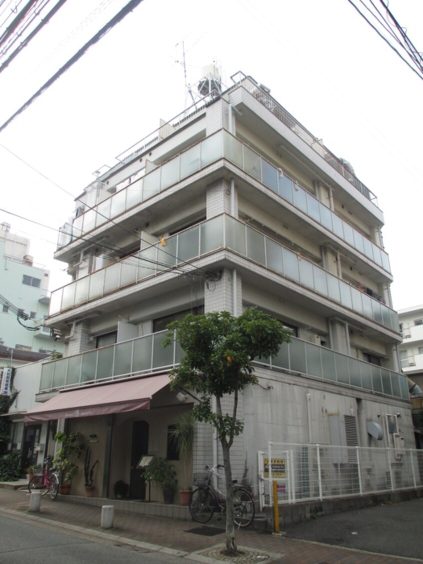 外観写真 ロイヤルマロンハイツ