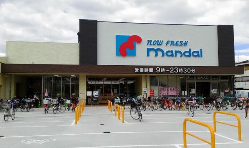 万代　大蓮北店(スーパー)まで366m ﾄﾞﾑｽｳｴｽﾄ