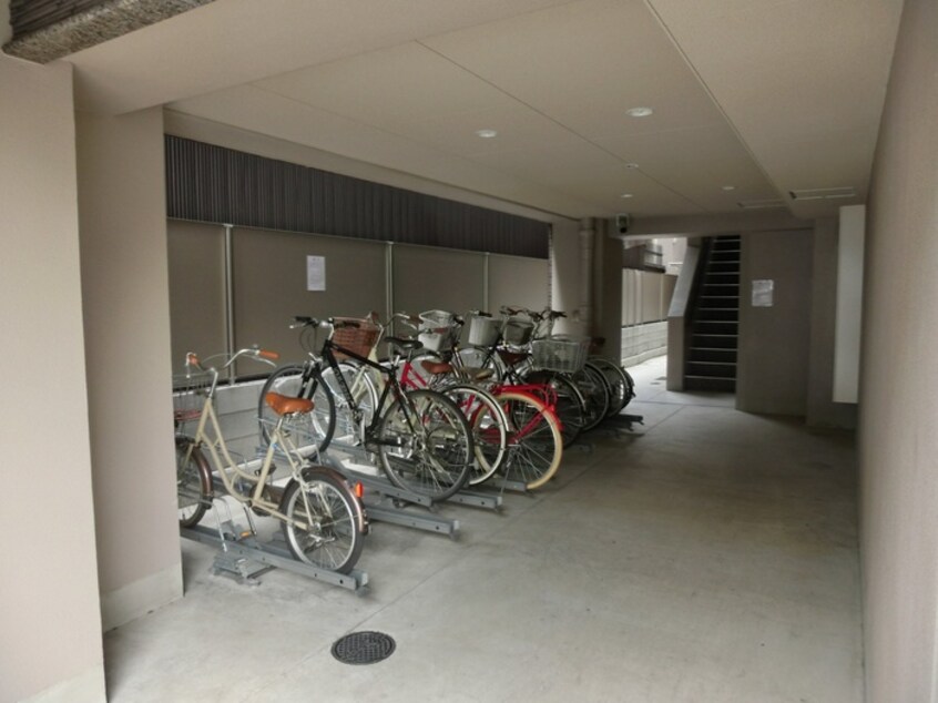 駐輪場 ﾍﾞﾗｼﾞｵ五条堀川Ⅲ(205)