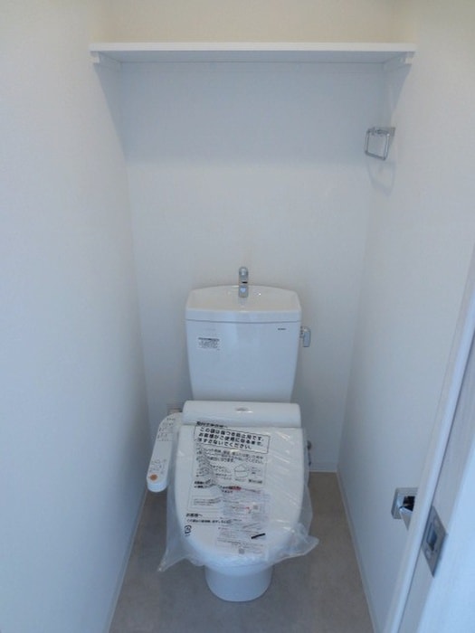 トイレ ﾍﾞﾗｼﾞｵ五条堀川Ⅲ(205)