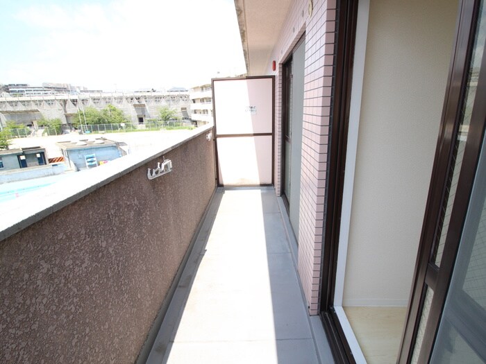 ベランダ・バルコニー エクセルコ－ト千里丘