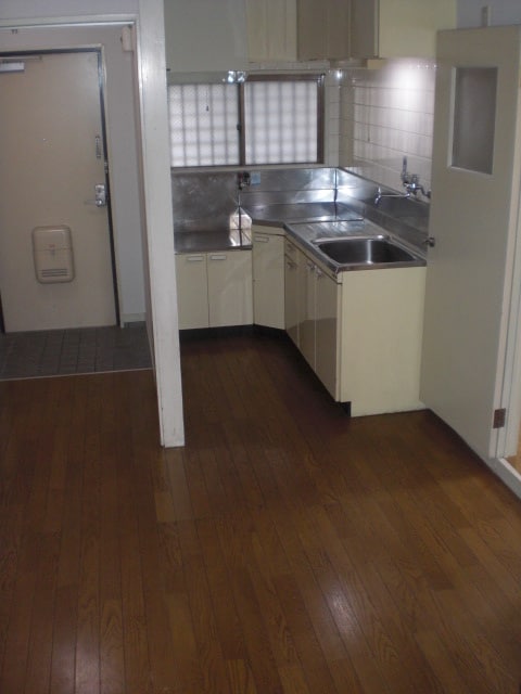 内観写真 サクセスファ－スト