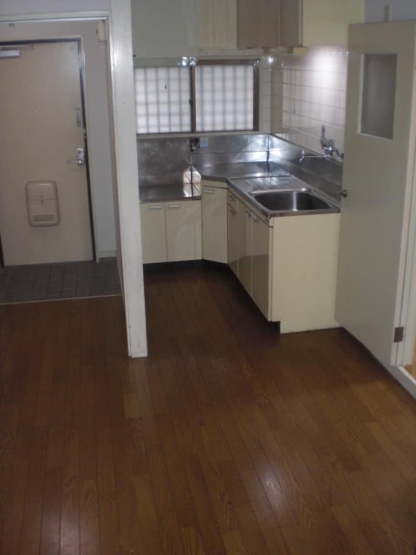 内観写真 サクセスファ－スト