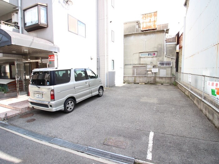 駐車場 メイプル阿倍野