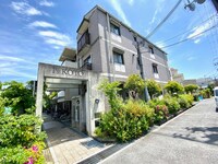 アイズ甲東