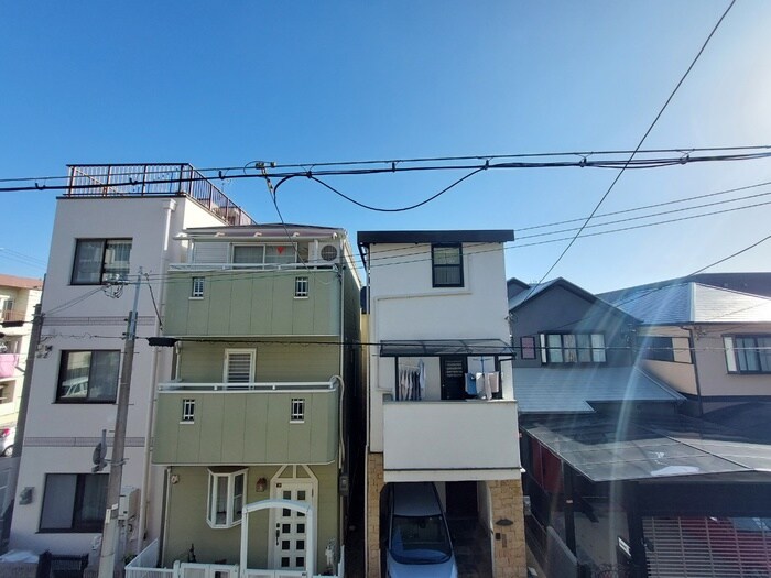 室内からの展望 モトヤマコルティ－レ