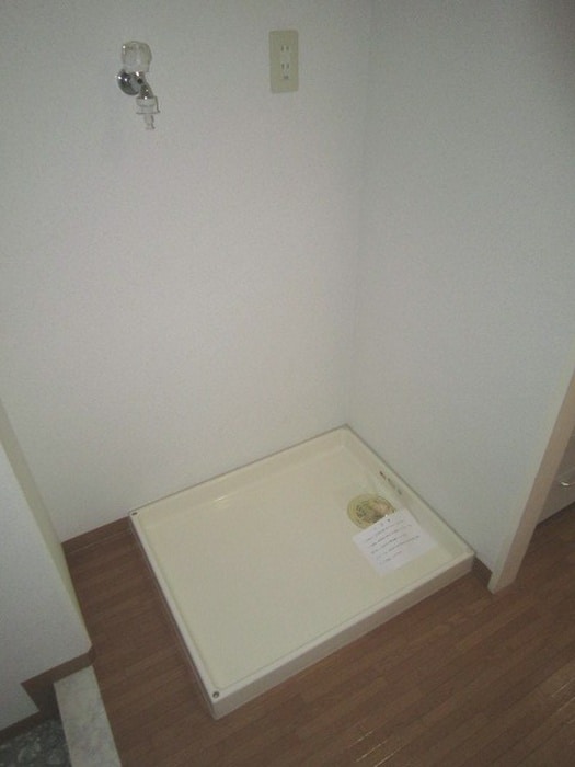 洗濯機置場 シティヴェローナ