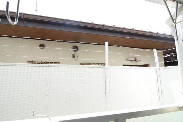 室内からの展望 ローズミード総持寺