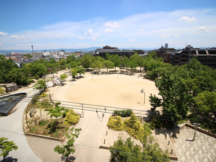 佐井寺南が丘公園(公園)まで140m パ－シモンハウスⅡＦ棟