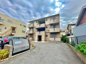 メゾン高津