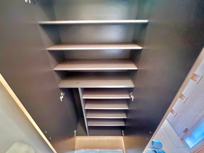 靴箱 メゾン高津