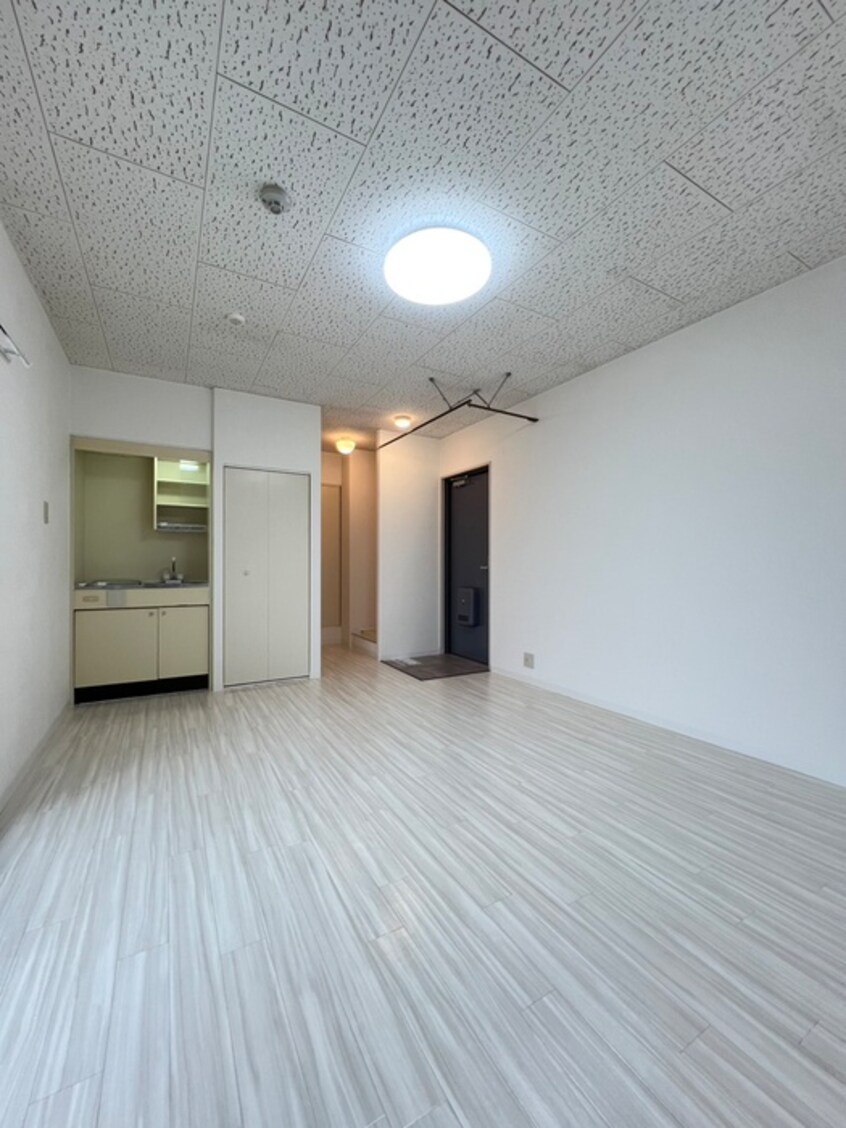 居室 サンヒルズ和泉