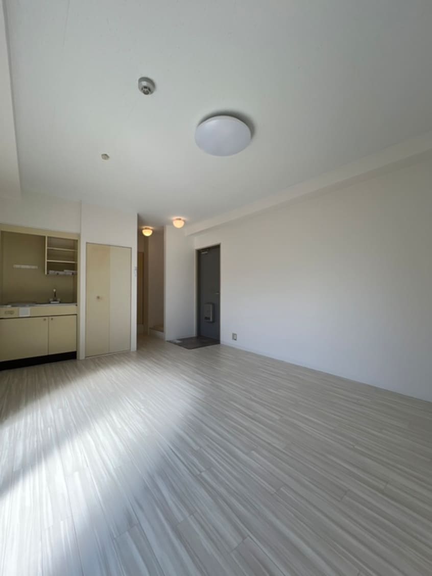 居室 サンヒルズ和泉