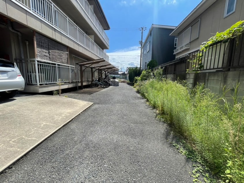 駐車場 サンヒルズ和泉