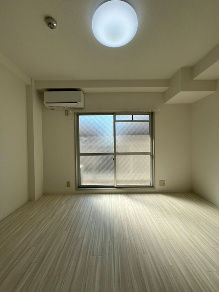 居室 サンヒルズ和泉