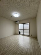 居室 サンヒルズ和泉