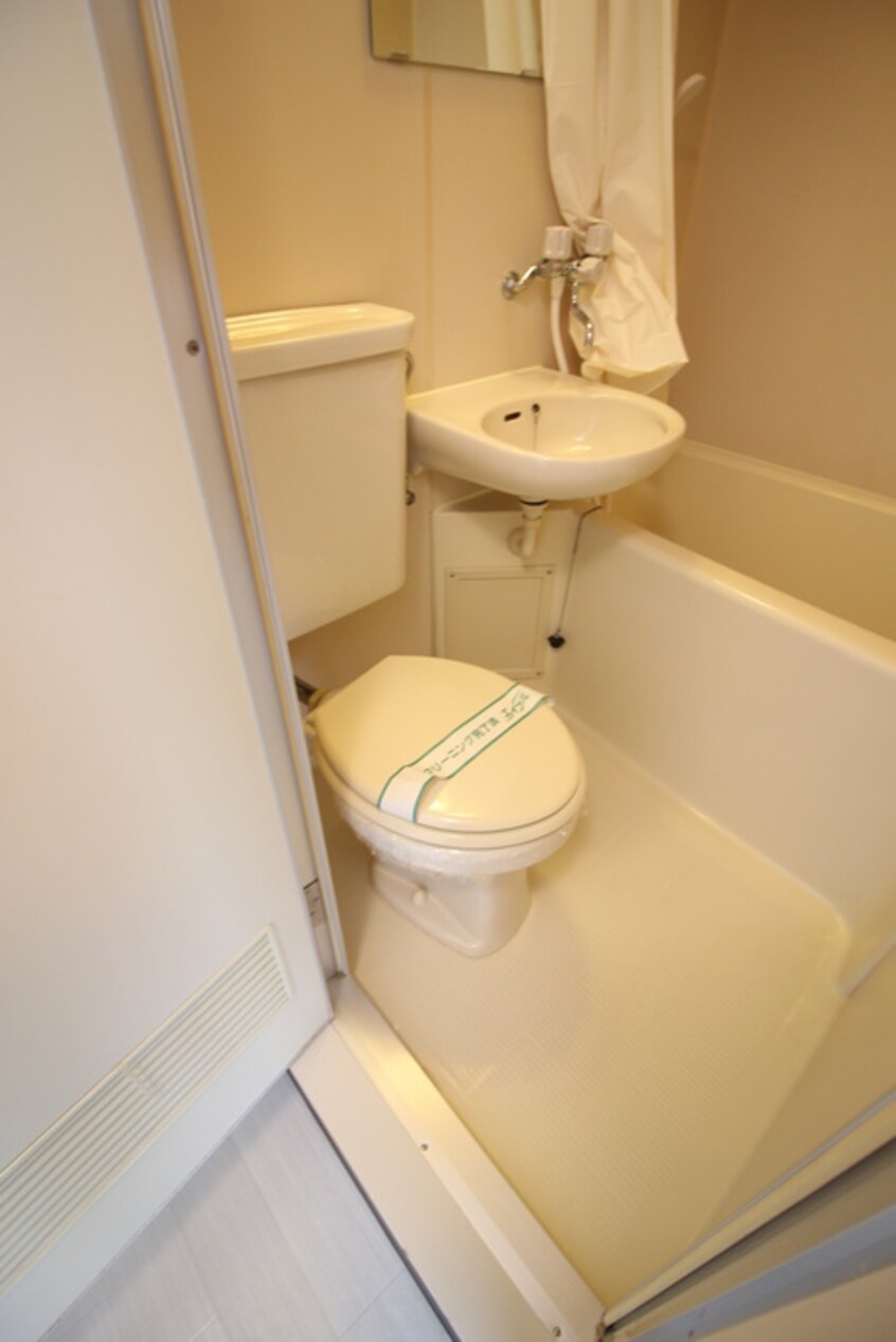 トイレ サンヒルズ和泉