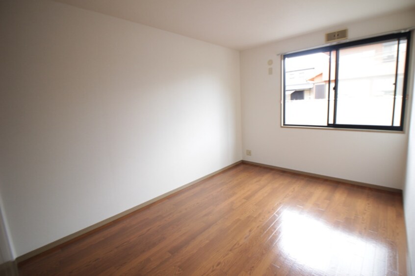 居室 カ－サアゼリアＢ棟