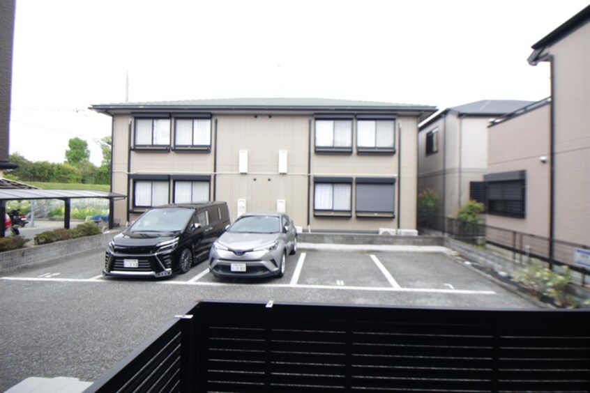 室内からの展望 カ－サアゼリアＢ棟